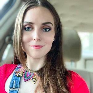 Meet your Posher, Taylor mcnally